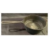 4 quart cast iron pot