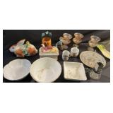 Miscellaneous decorative pieces