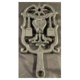 Cast iron pot holders
