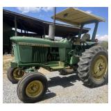 John Deere 3020