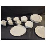 Set of dishes