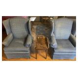 2 chairs and side table