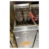 Patriot 2 basket commercial deep fryer