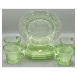 Tiara Glass Co. Chantilly Green Snack Set w/Box