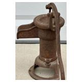 W.L. Davey Cast Iron Hand Pump Co. Rockford, IL