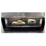 1:87 Jaguar MK11 with Caravan