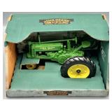 ERTL 1/16 John Deere 1937 Model "B" Tractor #5904