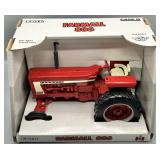 ERTL 1/16 Case IH Farmall 806 Tractor #4406
