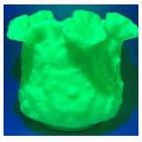 Fenton Custard Uranium Poppy Vase