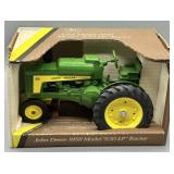 ERTL John Deere 1958 Model 630 LP Tractor
