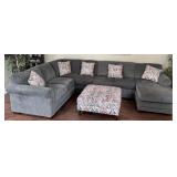 Gray Sectional Sofa w/Chaise