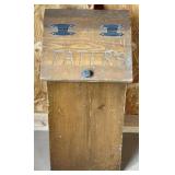 Taterï¿½s Wooden Storage Bin