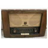 Antique German Grundig 3012 Radio