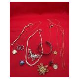 Assorted Fashion Jewelry, 10k gold pendant