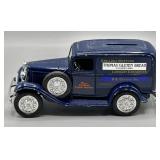 Ertl Limited Ed. Thomasï¿½ English Muffins Van Bank