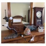 Wall clock, model nomad, jewelry box & misc