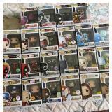 22 Marvel Pop figurines