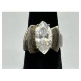 .925 Sterling Silver Vintage Marquis Cut Ring