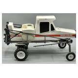 Spra-Coupe Melroe 220 Die-cast 1/16 Farm Sprayer