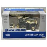 ERTL 2019 Fall Farm Show New Holland FR920 Tractor