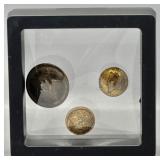 (3) Soviet USSR Red Army Hammer & Sickle Buttons
