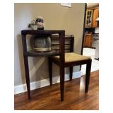 Telephone Table & Decor