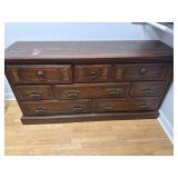 8 drawer dresser