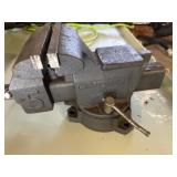 Craftsman 5 1/2" table vice