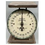 Vintage American Family Scale