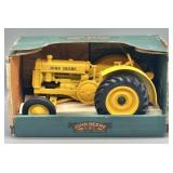 1997 ERTL John Deere 1936 Model BI Tractor 1/16