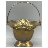 Vintage Brass Basket w/Scalloped Edge