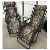 2 camo lounge chairs