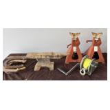 Horseshoes, small anvil, jack stands, boat winch