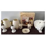 2 lamps and assorted decor