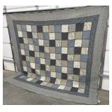 Machine sewn comforter