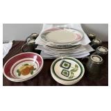 Miscellaneous dinnerware