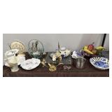 Assorted home decor
