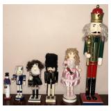 (6) Nutcrackers