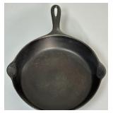 Vintage No. 6 Cast Iron Skillet w/Heat Ring