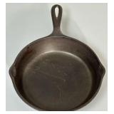 Vintage No. 5 Cast Iron Skillet w/Heat Ring