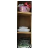 Contents of Kitchen Cabinet - SEE DESC