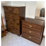 2 Chest of drawers