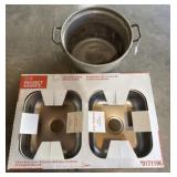 (NIB) Kitchen Sink & 10 Gal Aluminum Pail