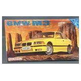 Factory sealed Dragon 1/24 BMW M3 Exotic Car Series Model Kit