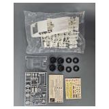 1/25 Scale Model Kit