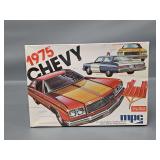 1/25 Scale Model Kit