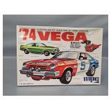 1/25 Scale Model Kit