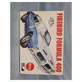 1/25 Scale Model Kit