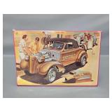1/25 Scale Model Kit