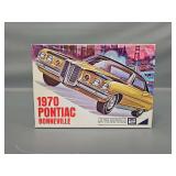1/25 Scale Model Kit